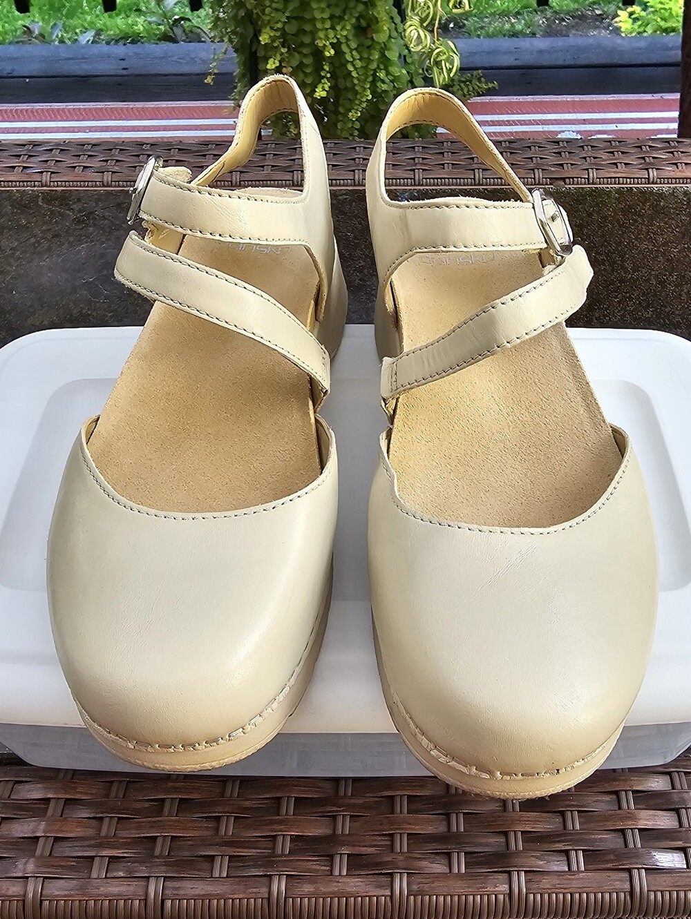 Dansko Cream Leather Platform Shoes EU 39 Slingback Wedge